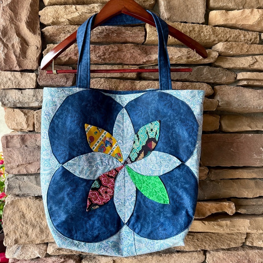Handmade Quilted Patchwork Tote Bag Blue Floral‎ Upcycled Fabric Large